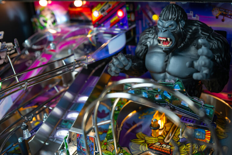 Stern Flipper King Kong: Myth of Terror Island Pro Edition – Bild 7