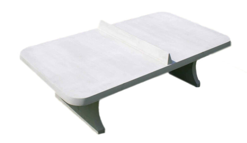 Tischtennisplatte aus Beton - abgerundet