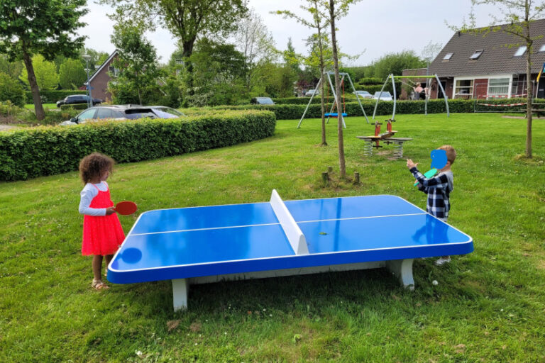 Tischtennisplatte aus Beton - abgerundet flach – Bild 2